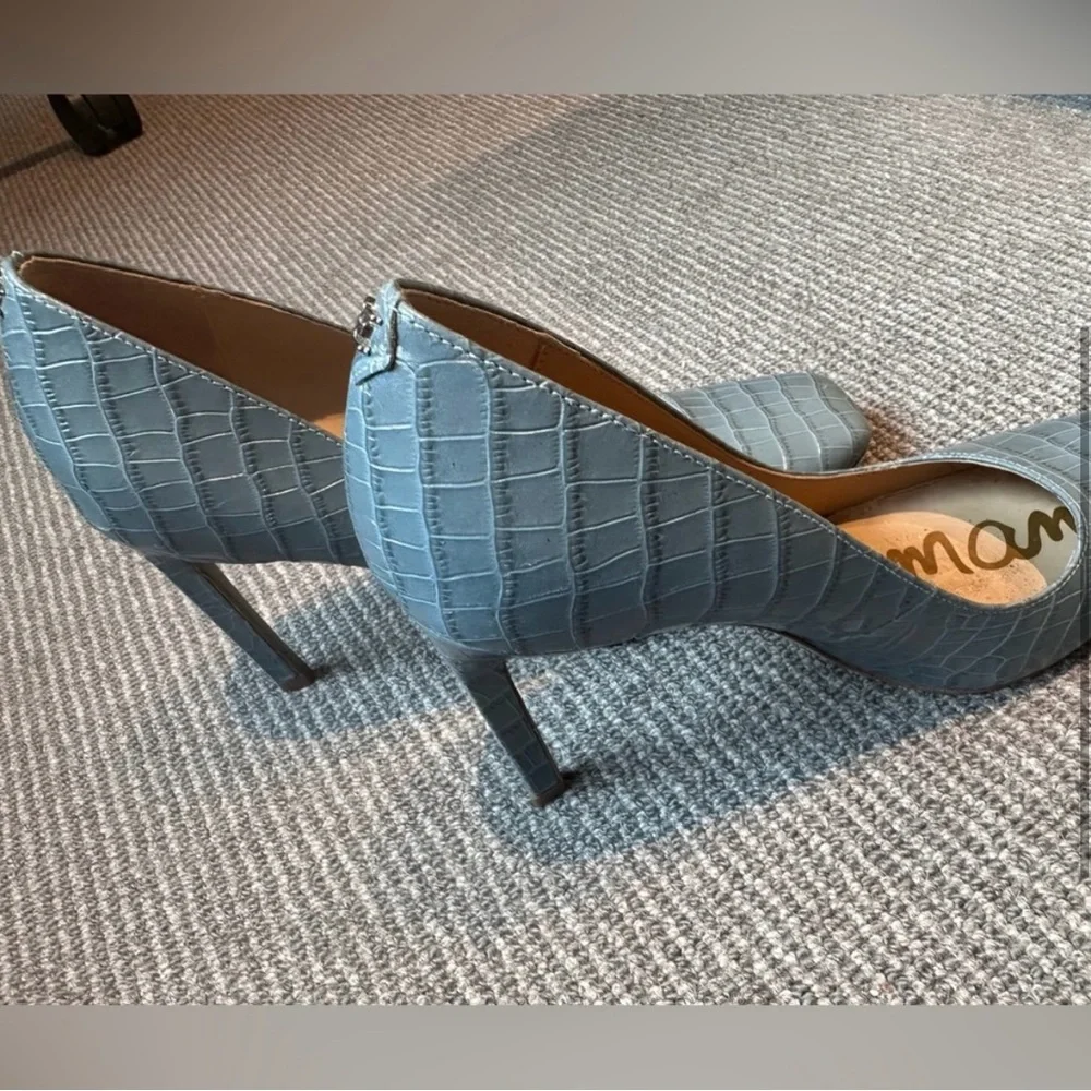 Sam Edelman Blue Croc-Embossed Heels - Picture 2 of 5